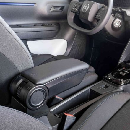 RATI ARMSTER 3 kartámasz CITROEN E-C3 2024-  [fekete,vegán bőr]