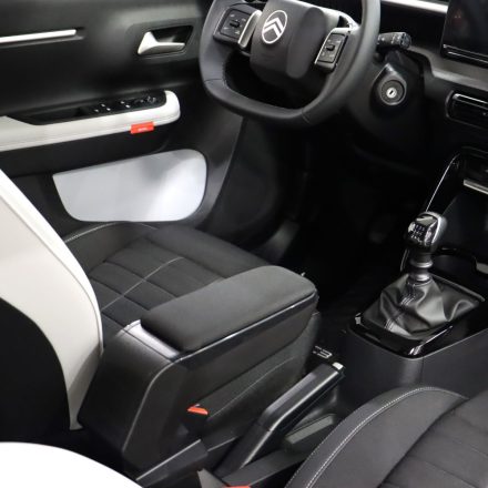 RATI ARMSTER S kartámasz CITROEN C3 2024-  [fekete,szövet]