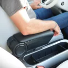 RATI ARMSTER 3 kartámasz ülésre rögzíthető RENAULT CLIO 2013-2020 gyári karfa nélkül, deréktámasz nélkül [fekete,vegán bőr,usb]